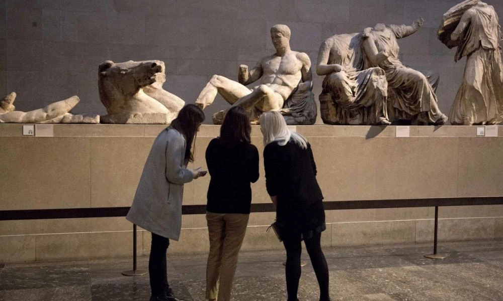 Βασικός αρθρογράφος των Times «βλέπει» συμφωνία για τα Γλυπτά του Παρθενώνα σε ένα χρόνο